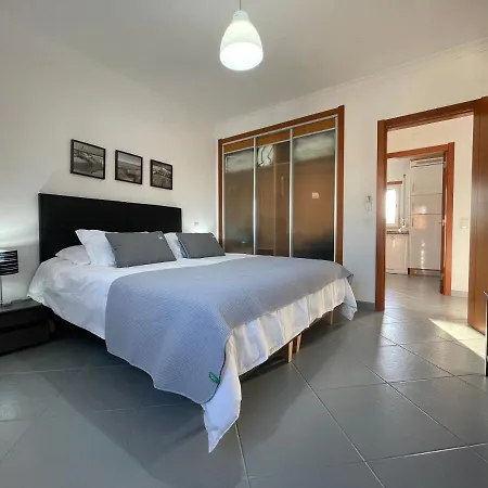 T1 Ocean View Close To Da Oura