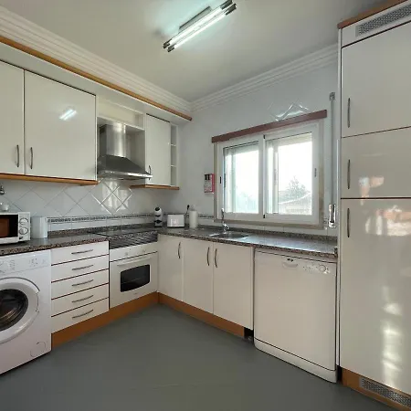 T1 Ocean View Close To Da Oura