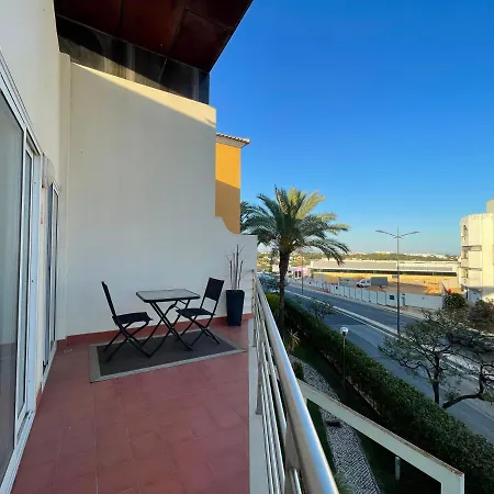 T1 Ocean View Close To Da Oura Апартаменты Албуфейра